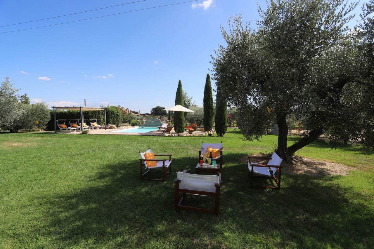 Agriturismo Campo Del Palio Hotel Sutri Kültér fotó